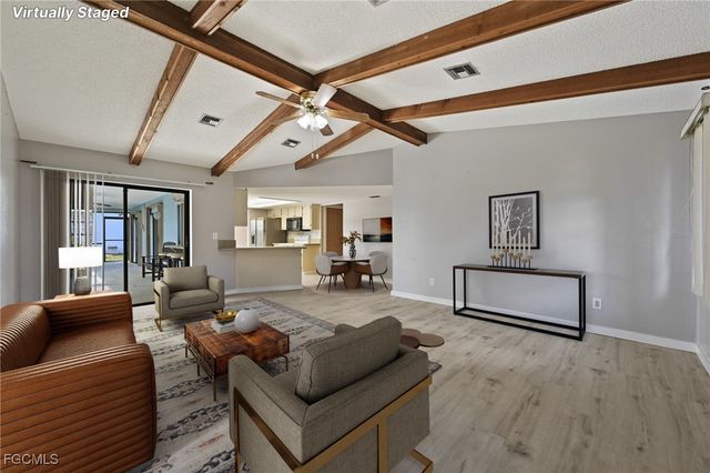 2132 SE 15th ST, Cape Coral, FL 33990