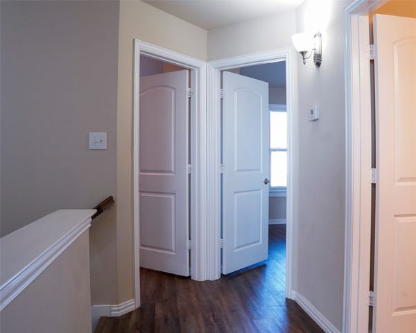 4920-4922 Villas Drive, Sanger, TX 76266