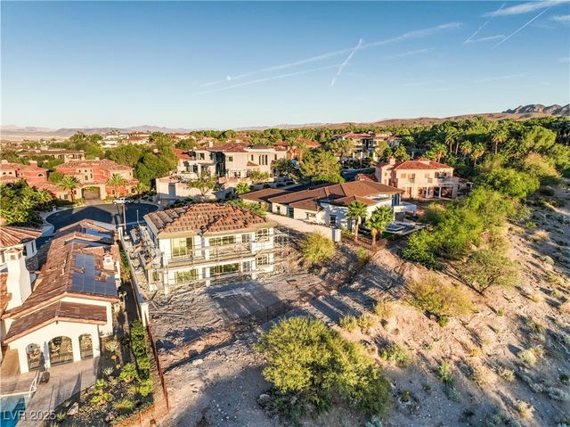 7 Grand Miramar Drive, Henderson, NV 89011