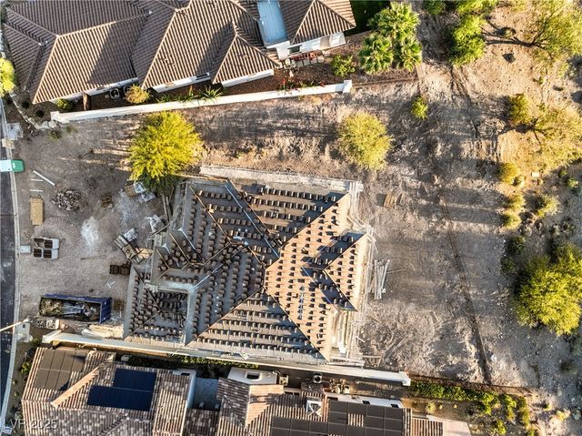 7 Grand Miramar Drive, Henderson, NV 89011