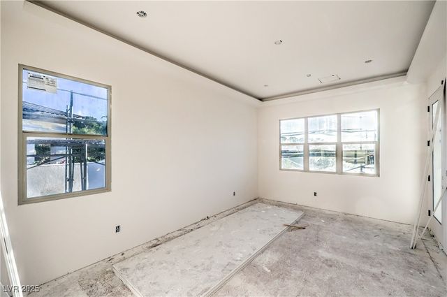 7 Grand Miramar Drive, Henderson, NV 89011