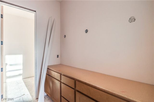 7 Grand Miramar Drive, Henderson, NV 89011