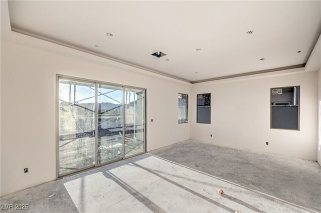 7 Grand Miramar Drive, Henderson, NV 89011