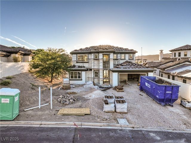 7 Grand Miramar Drive, Henderson, NV 89011