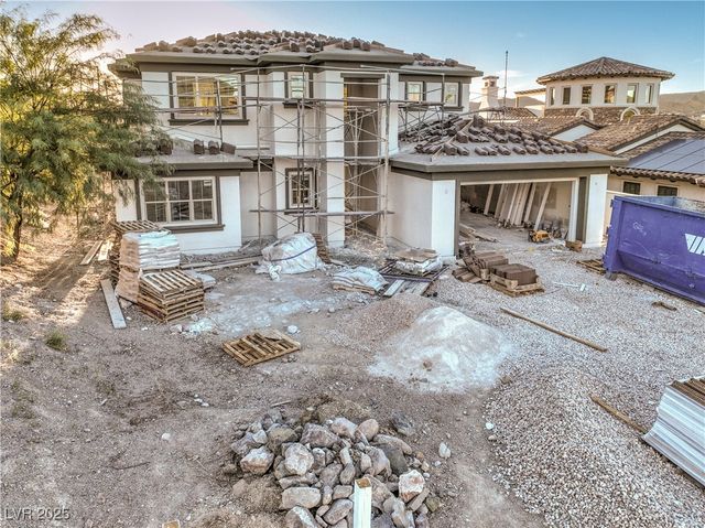 7 Grand Miramar Drive, Henderson, NV 89011