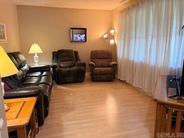 24 Chinook Circle, North Little Rock, AR 72116