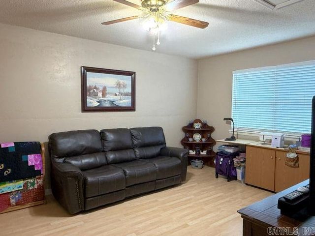 24 Chinook Circle, North Little Rock, AR 72116