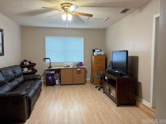 24 Chinook Circle, North Little Rock, AR 72116