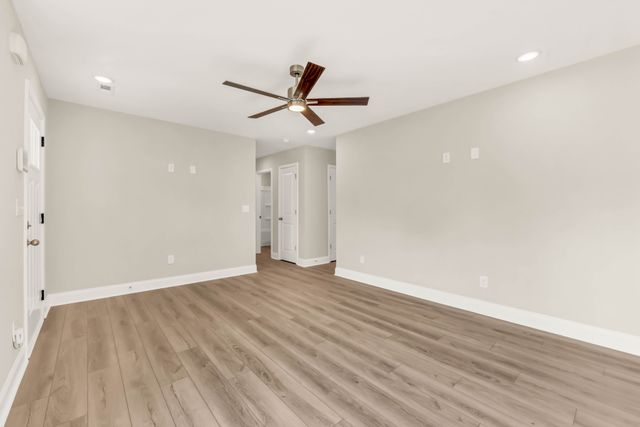 825 Elder St, Clarksville, TN 37040