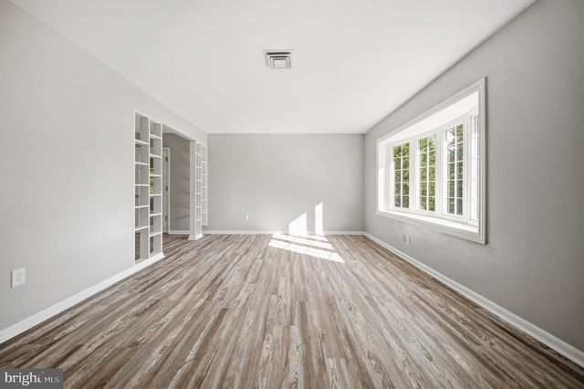 5233 KERGER RD, Ellicott City, MD 21043