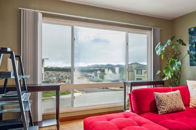 1063 87th Street, Daly City, CA 94015