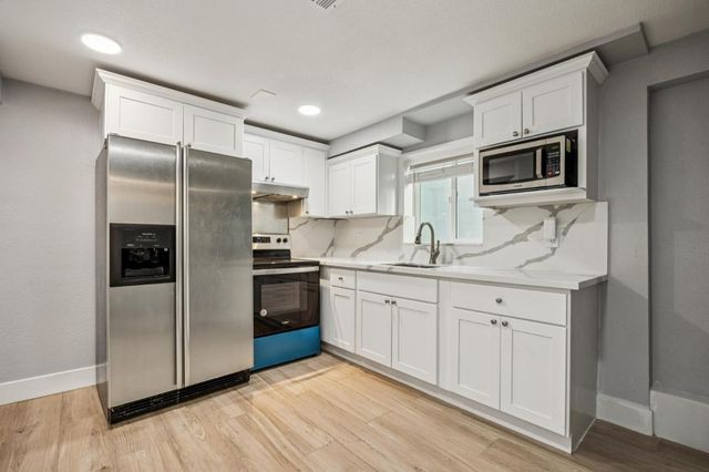 1063 87th Street, Daly City, CA 94015