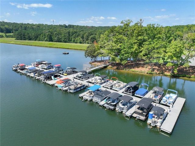 40 Old Still Run, Newnan, GA 30263