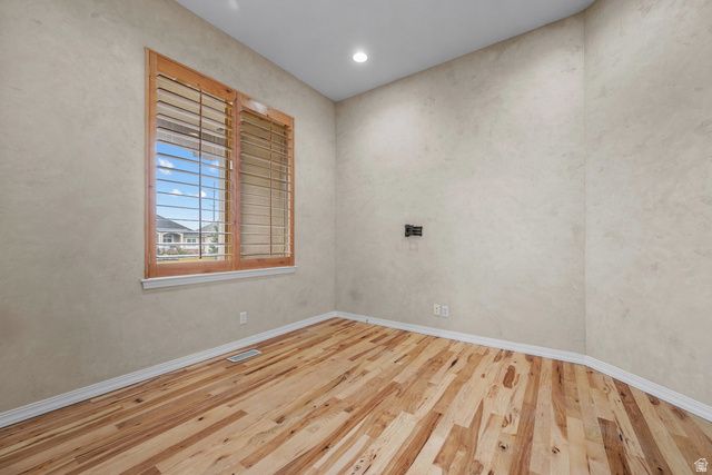 10596 S PINYON PINES CT, South Jordan, UT 84095