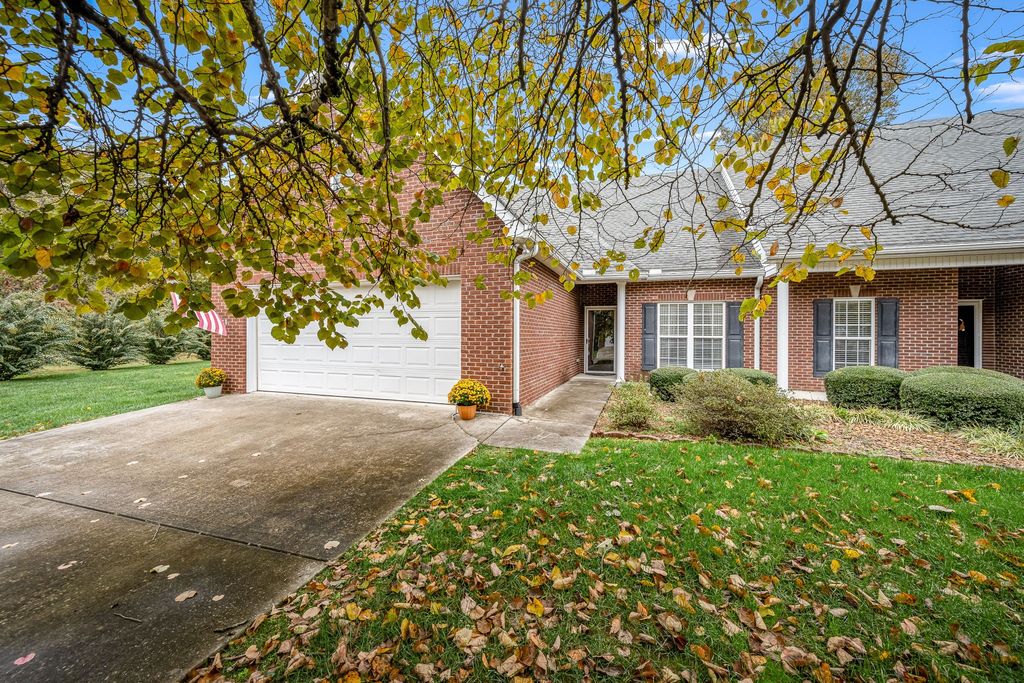 130 GREYSTONE PLACE, Tullahoma, TN 37388