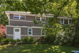 344 Union Avenue, Bloomingdale, NJ 07403