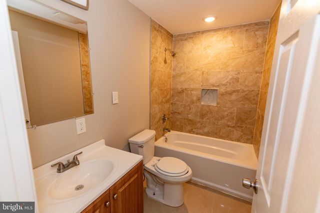 2633 BOONE ST, Baltimore, MD 21218