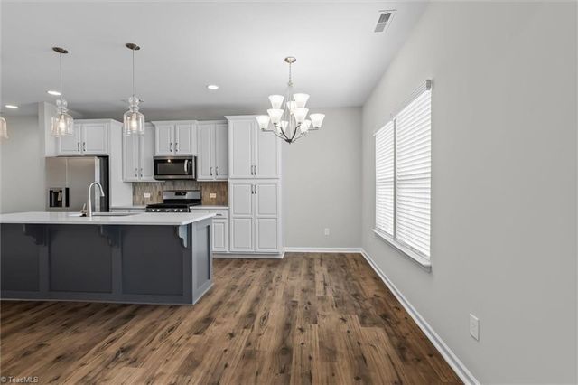 4462 Wesmar Drive, Pfafftown, NC 27040