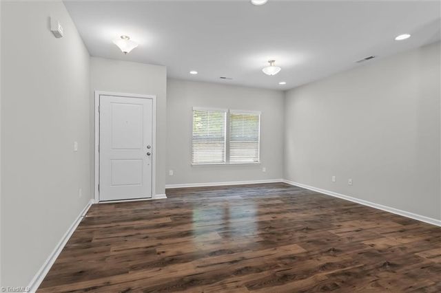 4462 Wesmar Drive, Pfafftown, NC 27040