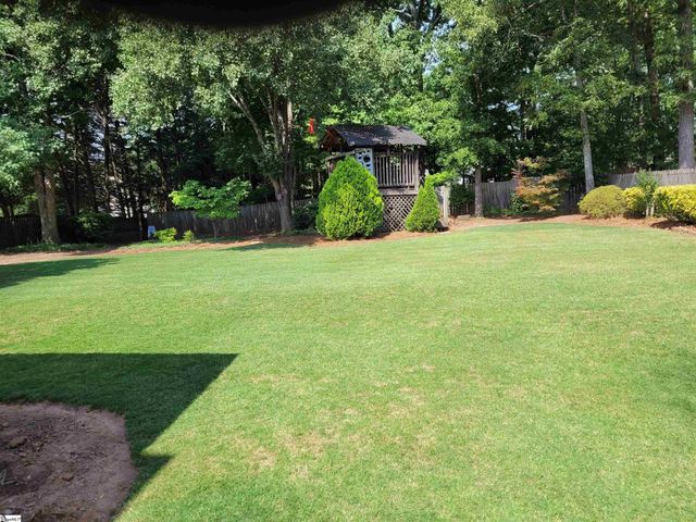 205 N Antigo Court, Greer, SC 29650