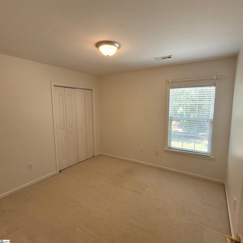 205 N Antigo Court, Greer, SC 29650