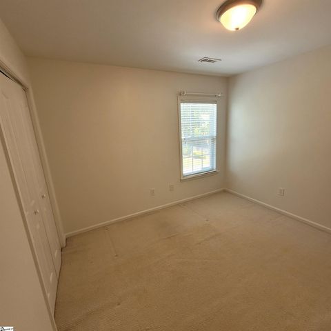 205 N Antigo Court, Greer, SC 29650