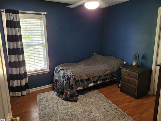 205 N Antigo Court, Greer, SC 29650