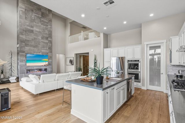 715 W Pleasant Oak Trail, Reno, NV 89511