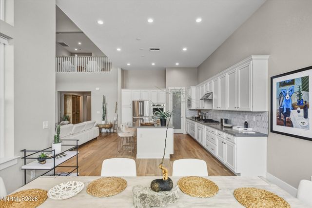 715 W Pleasant Oak Trail, Reno, NV 89511