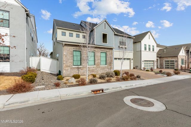 715 W Pleasant Oak Trail, Reno, NV 89511