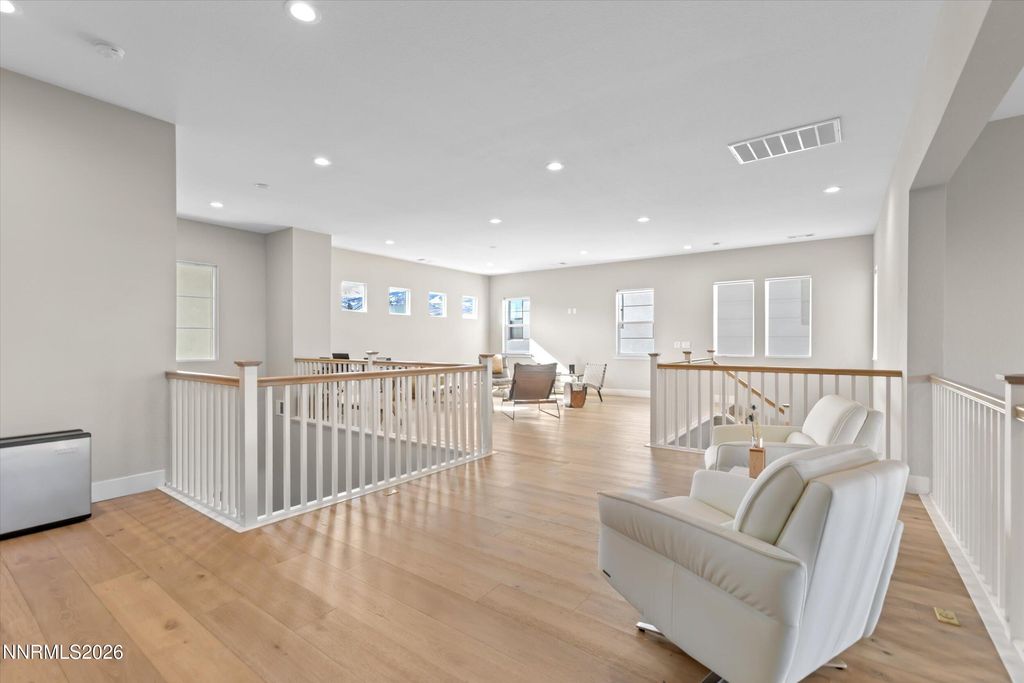 Image 22 of property listing at 715 W Pleasant Oak Trail, Reno, NV 89511