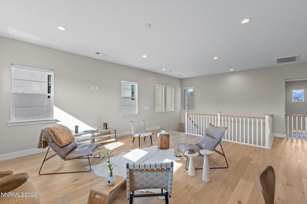 Image 26 of property listing at 715 W Pleasant Oak Trail, Reno, NV 89511