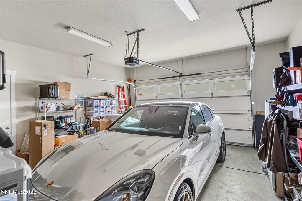 Image 40 of property listing at 715 W Pleasant Oak Trail, Reno, NV 89511