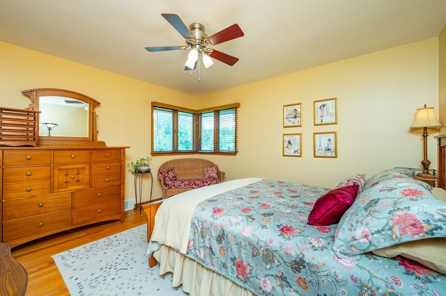 7516 College Drive, Windsor Heights, IA 50324