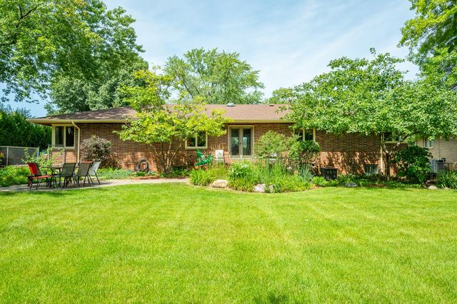 7516 College Drive, Windsor Heights, IA 50324