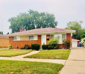 27580 Jean Road, Warren, MI 48093