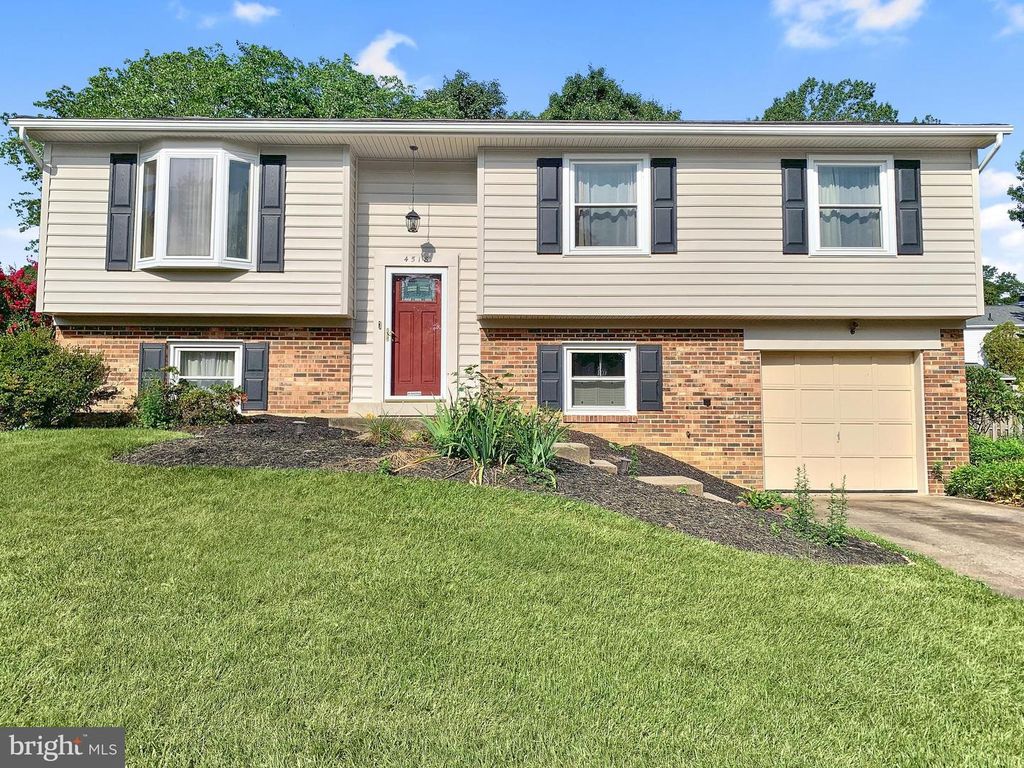 4518 FLINTSTONE RD, Alexandria, VA 22306
