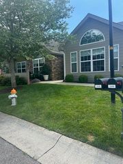 5438 ORCHARD VILLA CIR, Roanoke, VA 24019