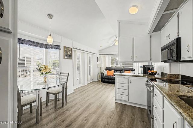 111 S GREENFIELD Road 724, Mesa, AZ 85206