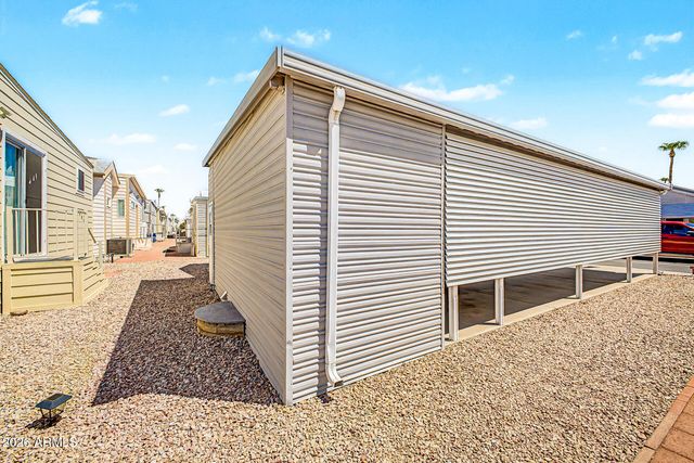 111 S GREENFIELD Road 724, Mesa, AZ 85206
