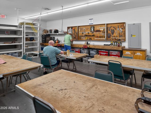 111 S GREENFIELD Road 724, Mesa, AZ 85206