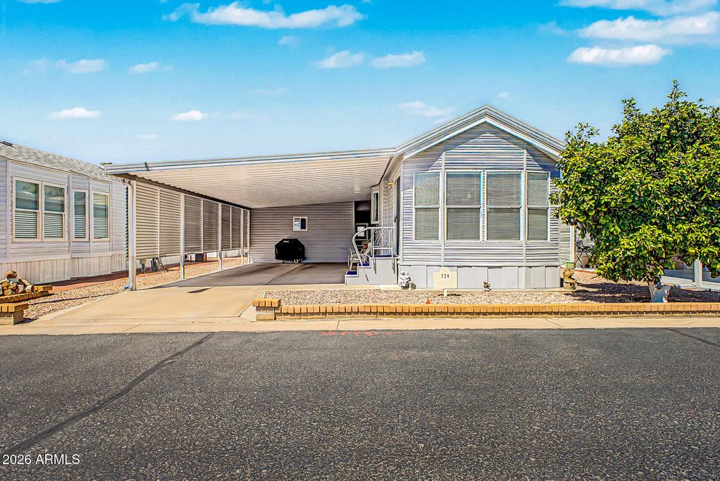 111 S GREENFIELD Road 724, Mesa, AZ 85206
