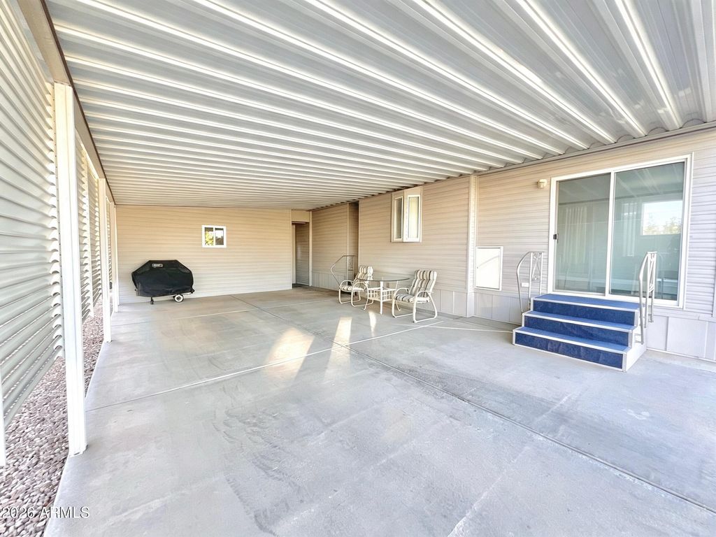 111 S GREENFIELD Road 724, Mesa, AZ 85206 — photo 3