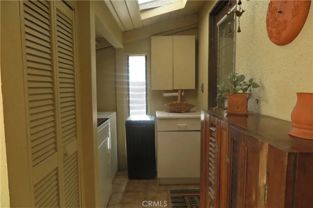 998 Oriole Drive, Laguna Beach, CA 92651