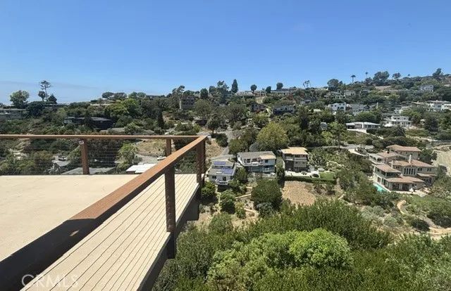 998 Oriole Drive, Laguna Beach, CA 92651