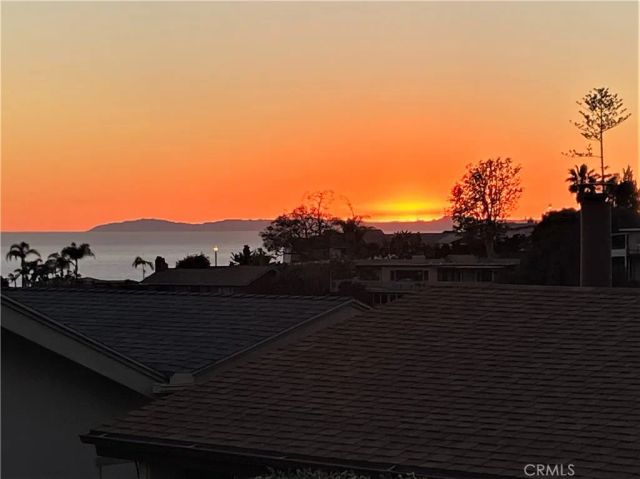 998 Oriole Drive, Laguna Beach, CA 92651