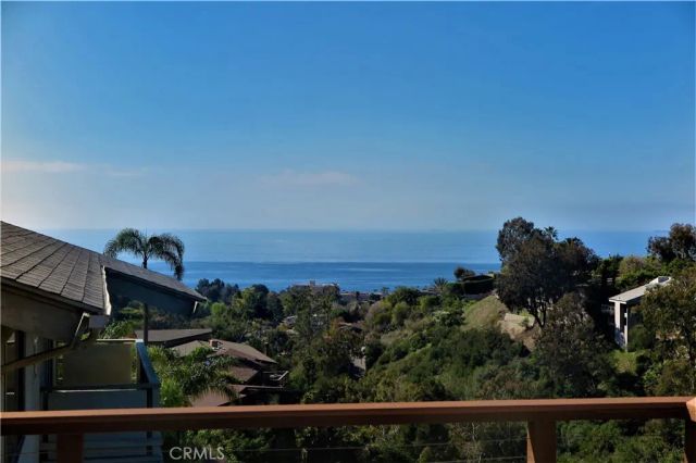 998 Oriole Drive, Laguna Beach, CA 92651