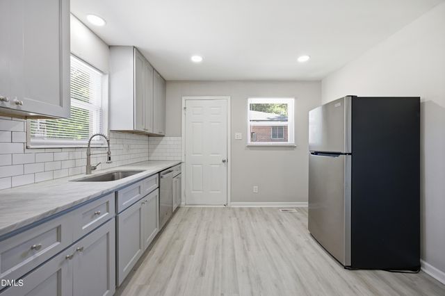1007 Grant Street, Durham, NC 27701