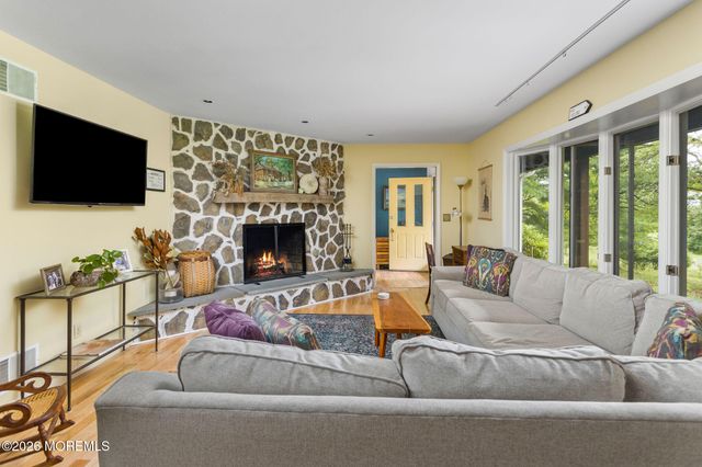 95 Holmes Mill Road, Upper Freehold, NJ 08501