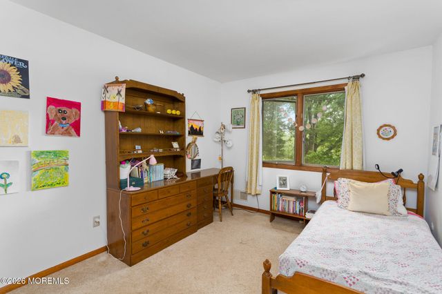 95 Holmes Mill Road, Upper Freehold, NJ 08501